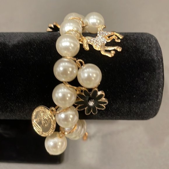Gold & Pearl Bracelet with Charms - Picture 2 of 10